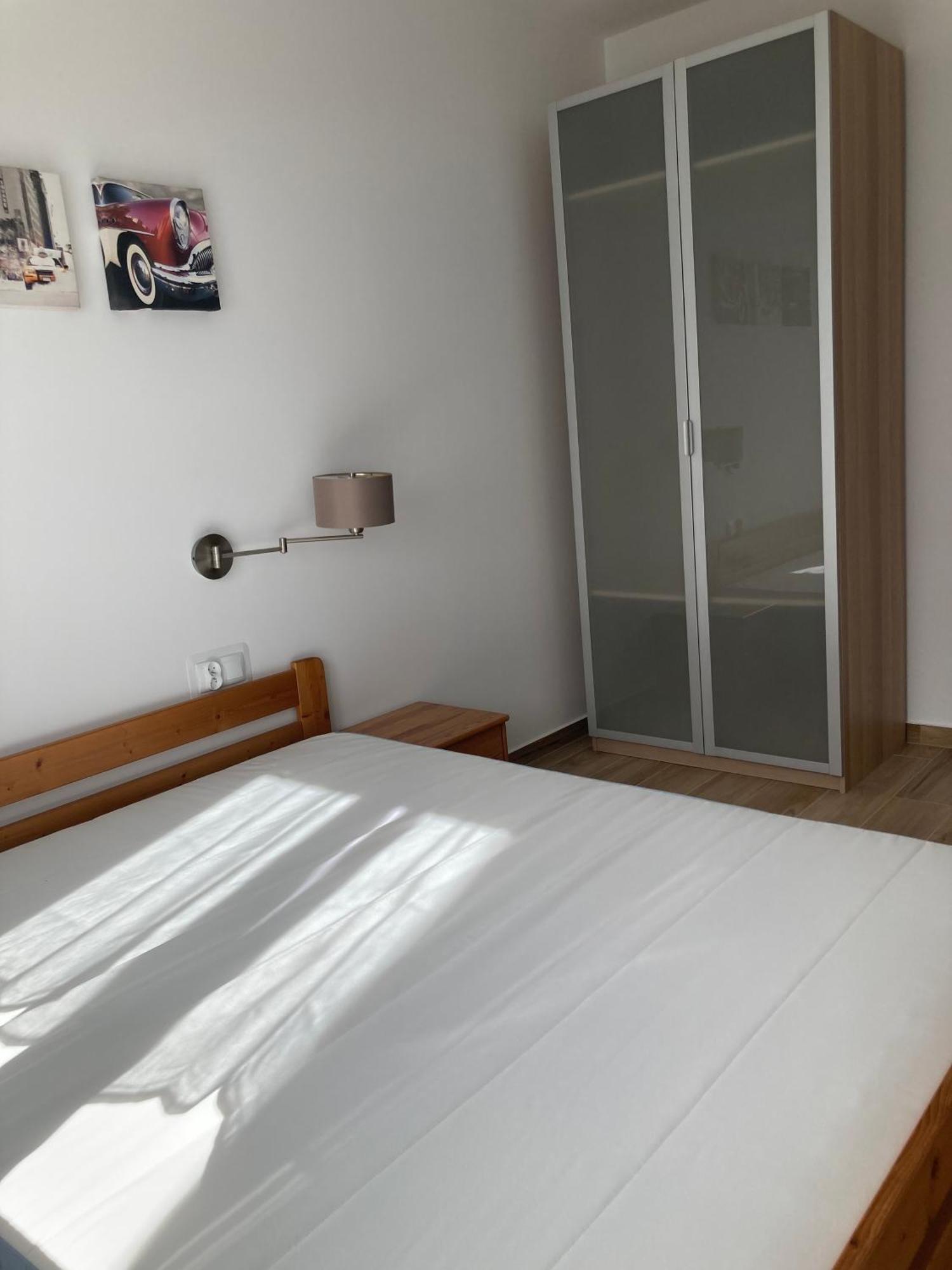 Marcelin Apartments Познань Экстерьер фото