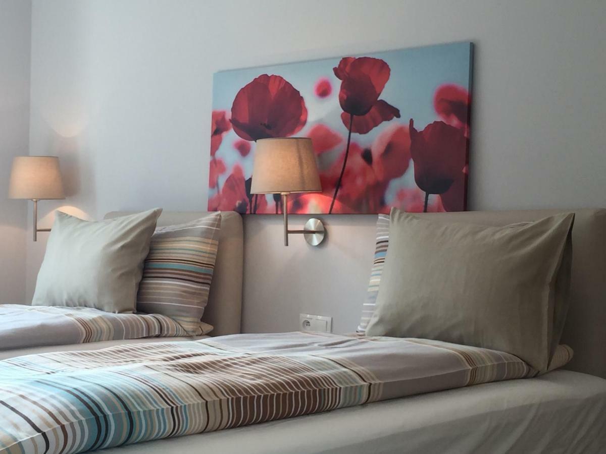 Marcelin Apartments Познань Экстерьер фото